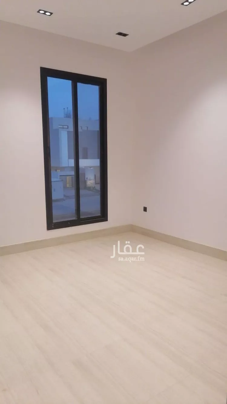 دور للبيع في شارع أمين بن محمد مرداد, حي الرمال, مدينة الرياض, منطقة الرياض صورة 4