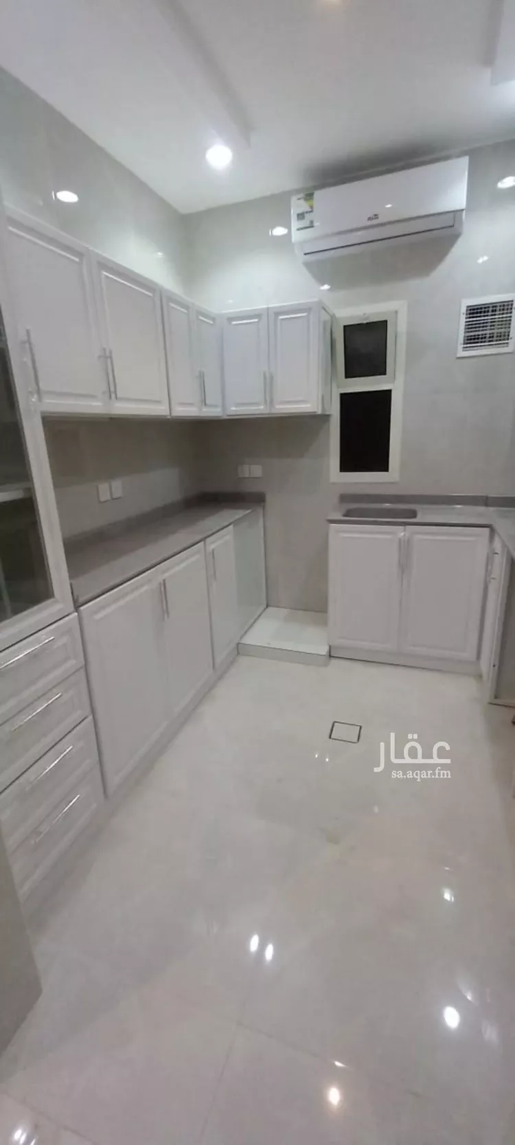 شقة للإيجار في شارع الأمير عبدالله بن سعود بن عبدالله صنيت, حي الصحافة, مدينة الرياض, منطقة الرياض