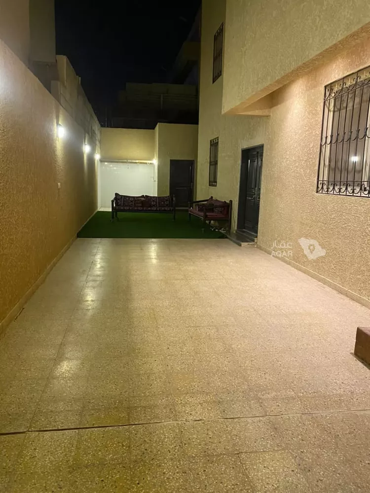 فيلا للبيع في شارع الضماك بن قيس, حي ملهم, مدينة ملهم, منطقة الرياض 8