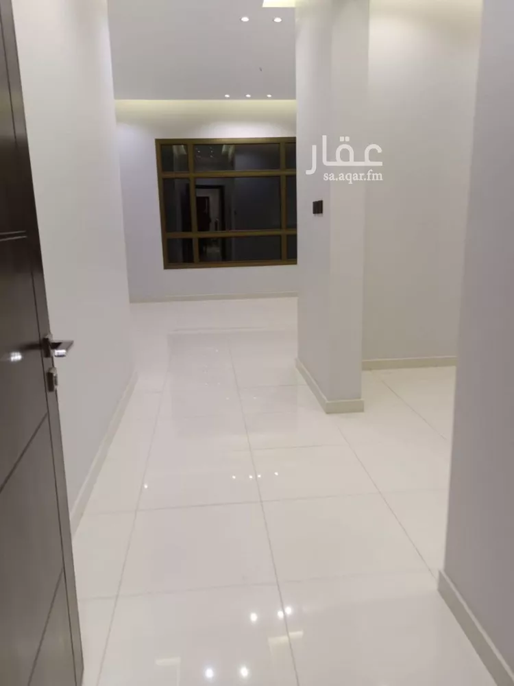 فيلا للبيع في شارع تميم ابن الاوس, حي اليرموك, مدينة خميس مشيط, منطقة عسير صورة 5