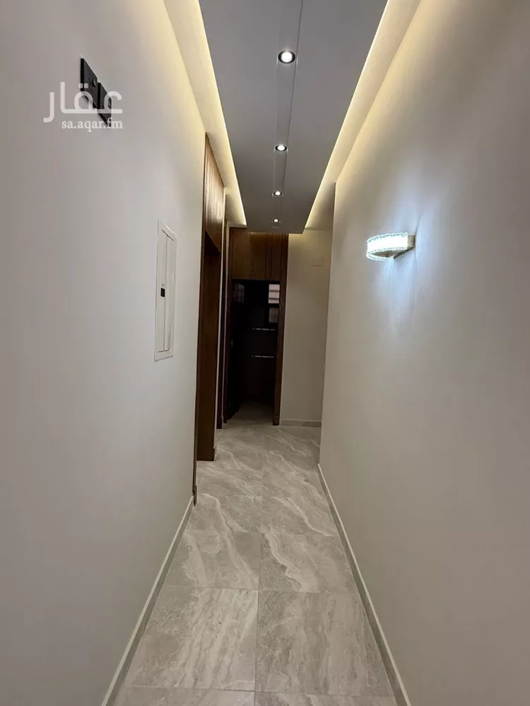 شقة للبيع في شارع الاغلب بن عمرو, حي الصفاء, مدينة ابها, منطقة عسير صورة 2