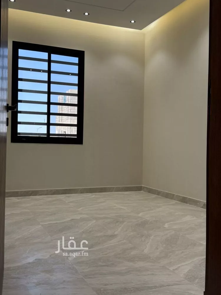 شقة للبيع في شارع طريق البخاري, حي الصفاء, مدينة ابها, منطقة عسير صورة 2