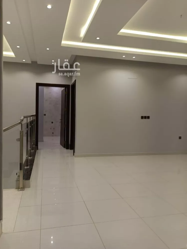 فيلا للبيع في شارع تميم ابن الاوس, حي اليرموك, مدينة خميس مشيط, منطقة عسير صورة 4