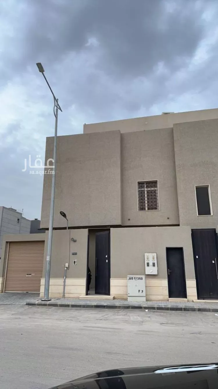 فيلا للبيع في شارع يعقوب الأنصاري, حي العارض, مدينة الرياض, منطقة الرياض
