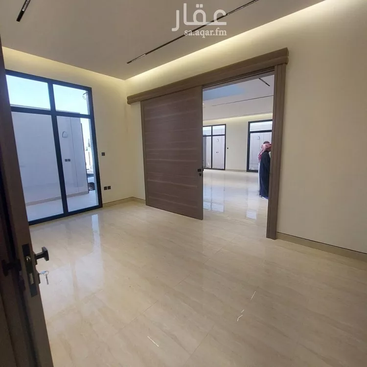 فيلا للبيع في شارع سليمان بن حمزة, حي النرجس, مدينة الرياض, منطقة الرياض صورة 5