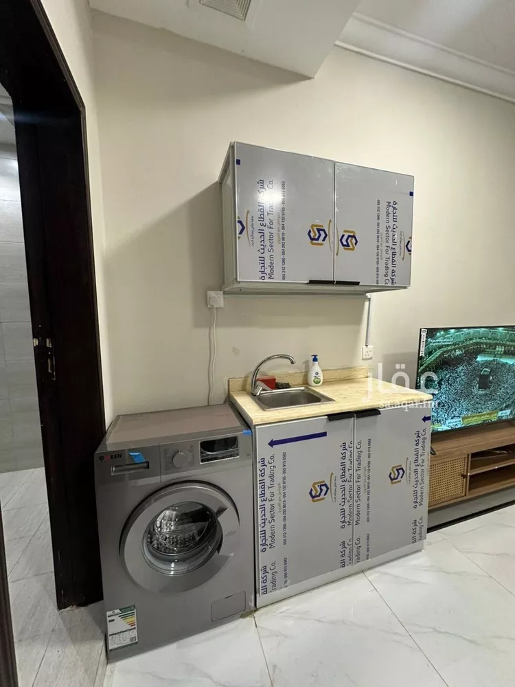 شقة للإيجار في شارع النقيل, حي ظهرة لبن, مدينة الرياض, منطقة الرياض صورة 3