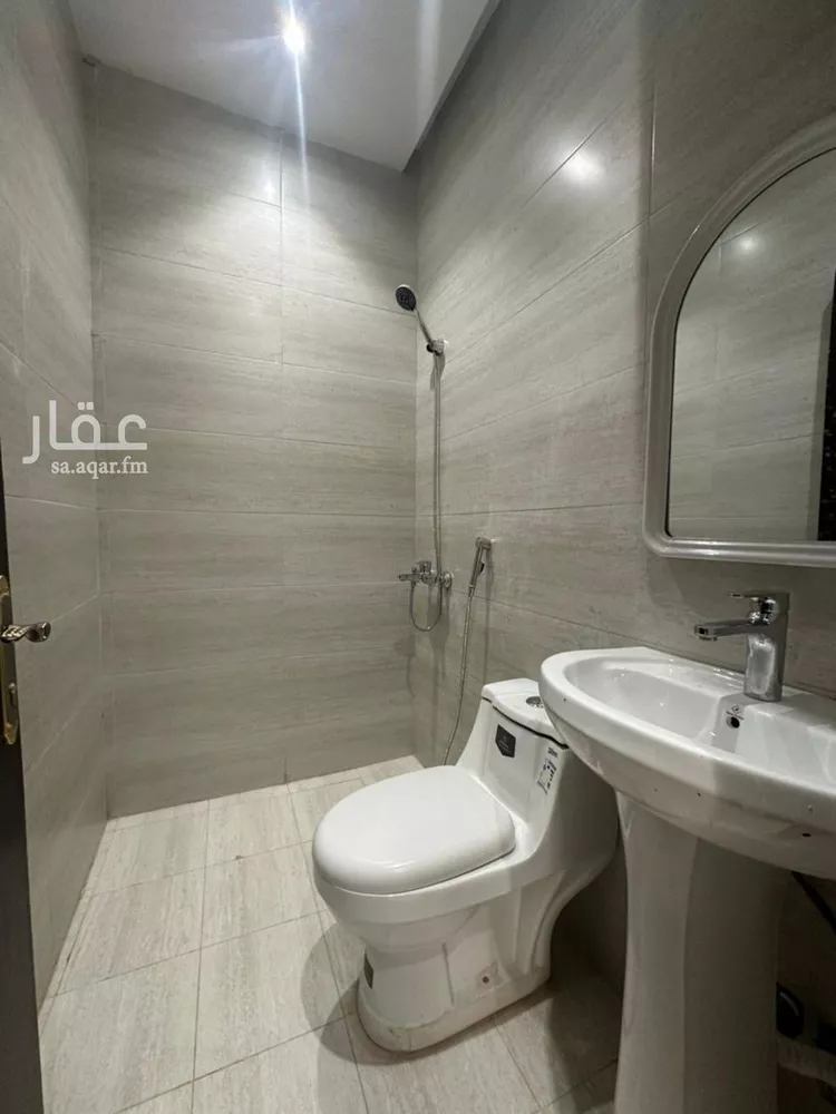 شقة للإيجار في شارع النقيل, حي ظهرة لبن, مدينة الرياض, منطقة الرياض صورة 4