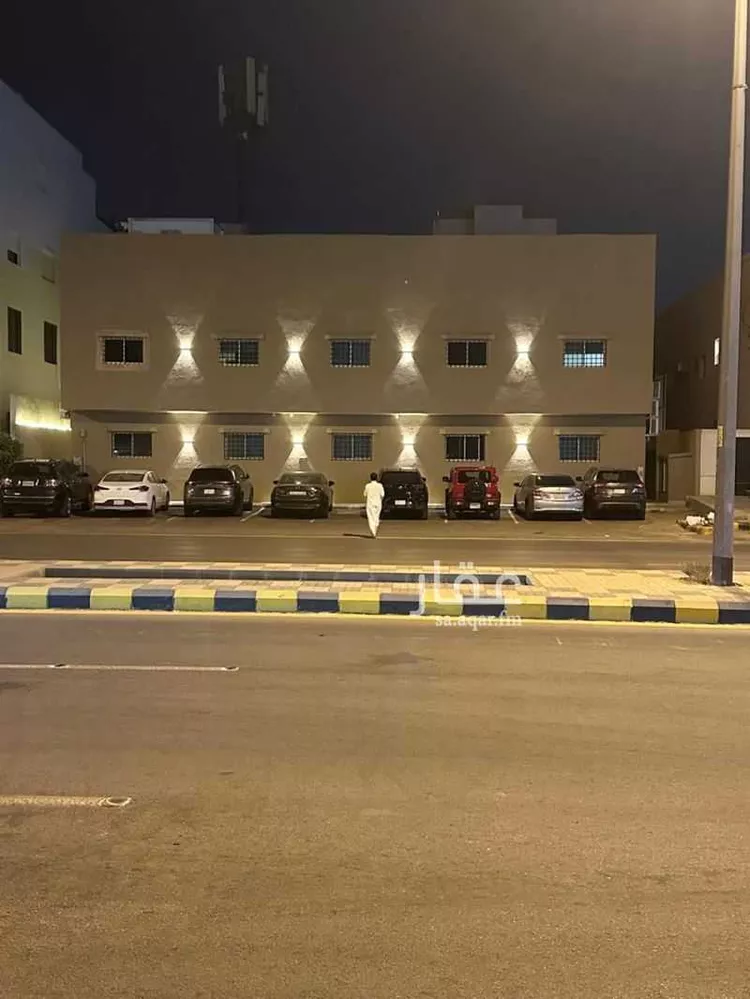 شقة للإيجار في شارع أبي سفيان بن حرب, حي مغرزات, مدينة الرياض, منطقة الرياض