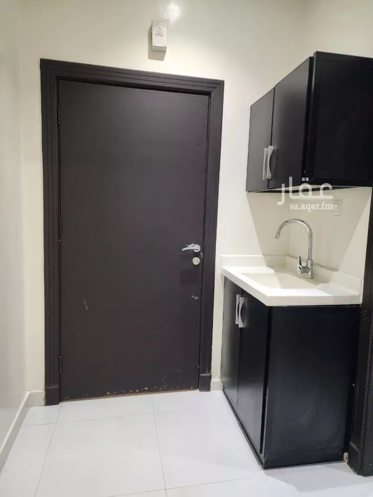 شقة للإيجار في شارع الطريق الدائري الشرقي الفرعي, حي الإزدهار, مدينة الرياض, منطقة الرياض صورة 2