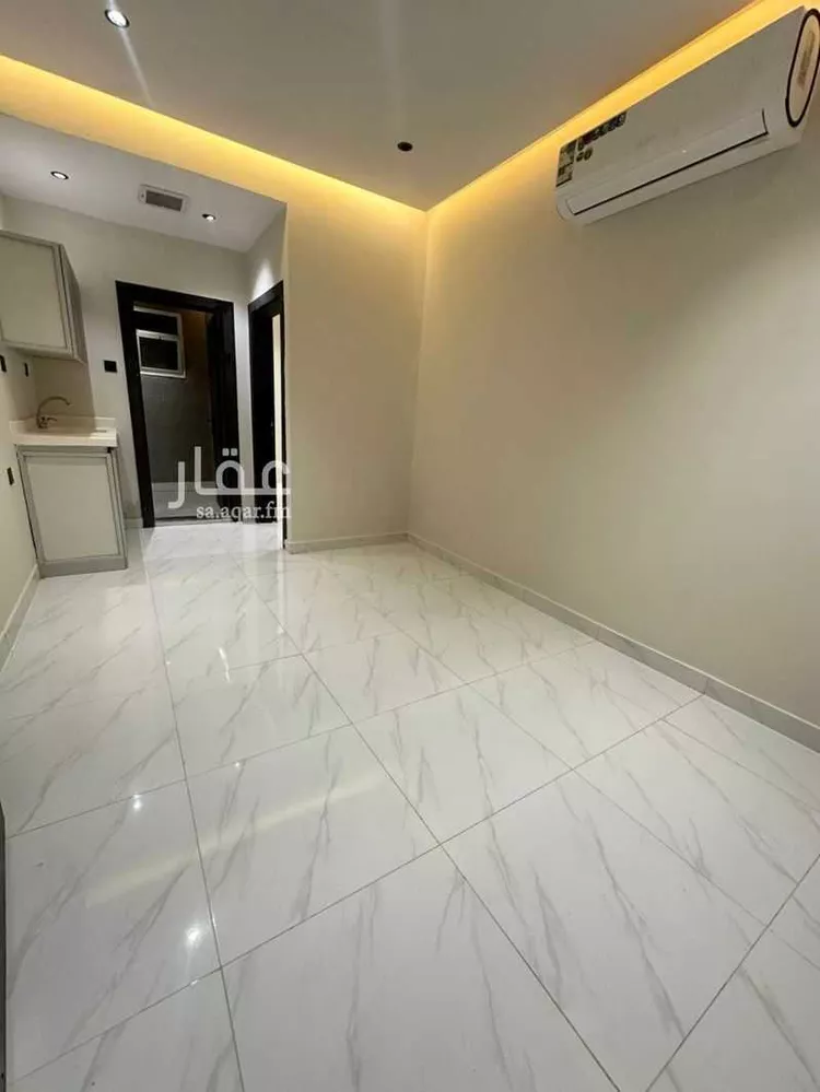 شقة للإيجار في شارع ابي سفيان بن حرب, حي مغرزات, مدينة الرياض, منطقة الرياض صورة 4