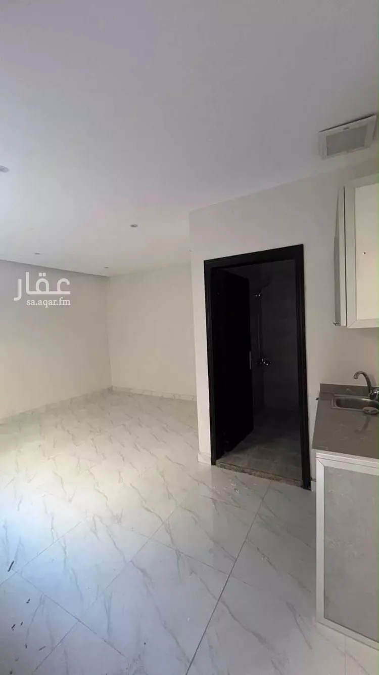 شقة للإيجار في شارع جنادة بن مالك, حي العوالي, مدينة الرياض, منطقة الرياض صورة 2