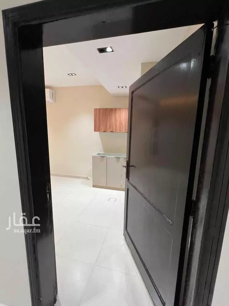 استوديو للإيجار في شارع عنيزة, حي الريان, مدينة الرياض, منطقة الرياض صورة 4