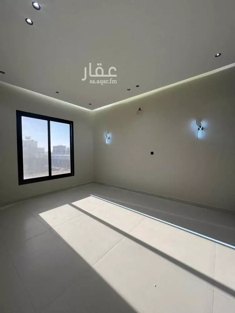 فيلا للبيع في شارع أبو عيسي الترمذي, حي اليرموك, مدينة تبوك, منطقة تبوك صورة 3