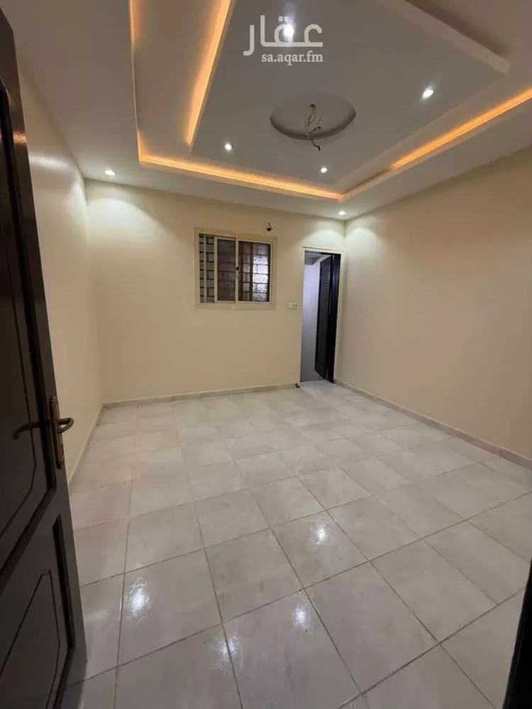 شقة للبيع في شارع ابو المطرف المغربي, حي الأخضر, مدينة تبوك, منطقة تبوك صورة 2