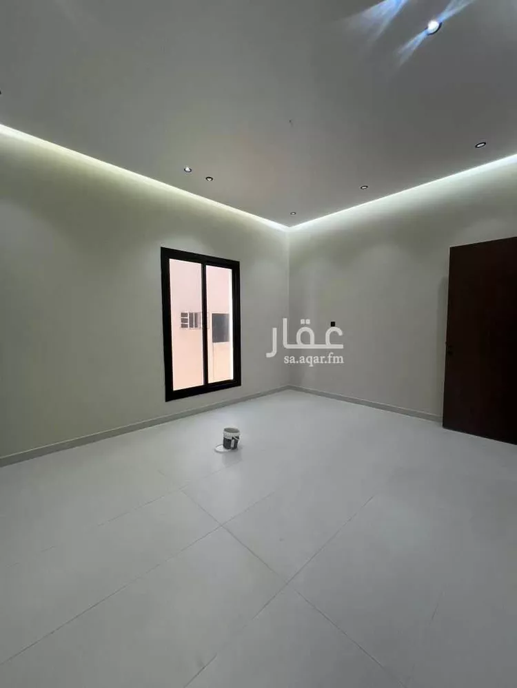 فيلا للبيع في شارع أبو عيسي الترمذي, حي اليرموك, مدينة تبوك, منطقة تبوك صورة 4