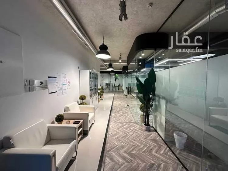 مكتب تجاري للإيجار في شارع فراس بن النضر ، حي العليا ، الخبر ، الخبر صورة 4