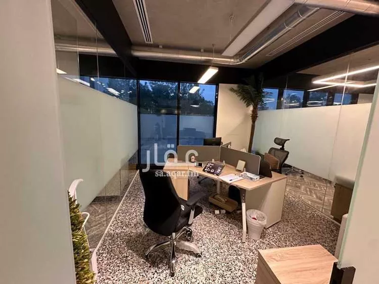 مكتب تجاري للإيجار في شارع فراس بن النضر ، حي العليا ، الخبر ، الخبر صورة 2