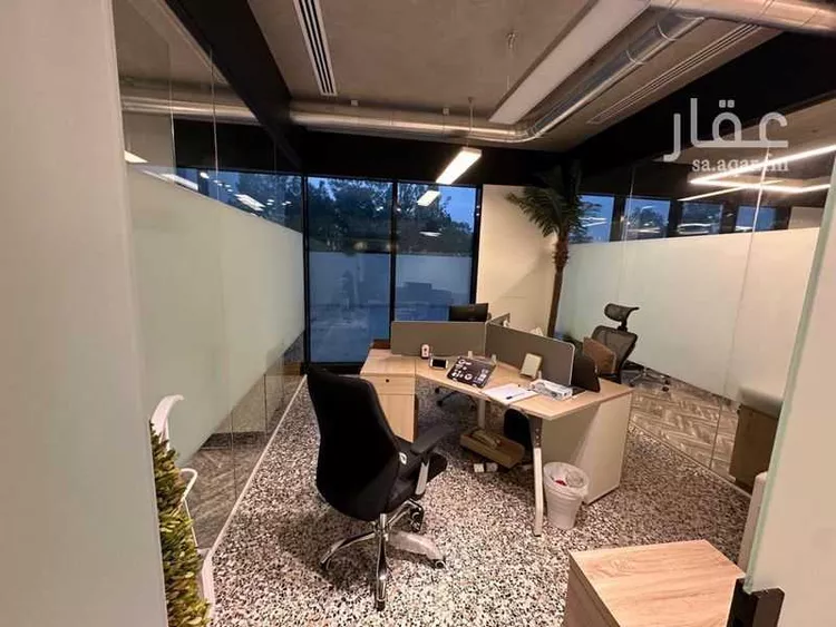 مكتب تجاري للإيجار في شارع الامير فيصل ابن فهد, حي الهدا, مدينة الخبر, المنطقة الشرقية صورة 2