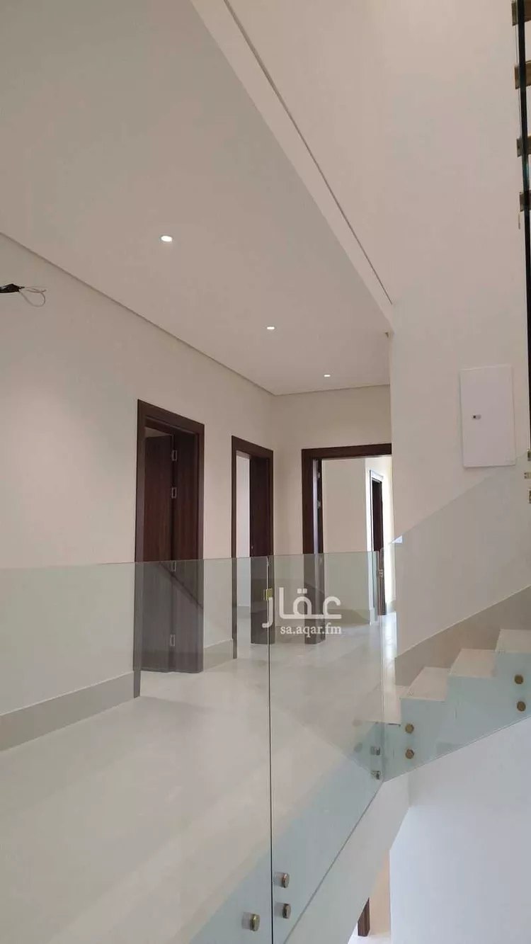 فيلا للبيع في شارع خريص, حي النظيم, مدينة الرياض, منطقة الرياض 7