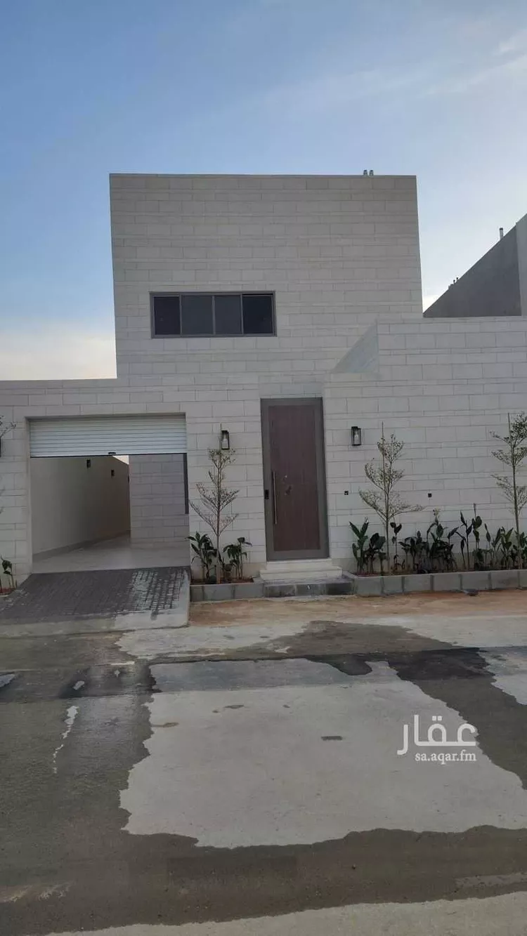 فيلا للبيع في شارع خريص, حي النظيم, مدينة الرياض, منطقة الرياض 1 صورة