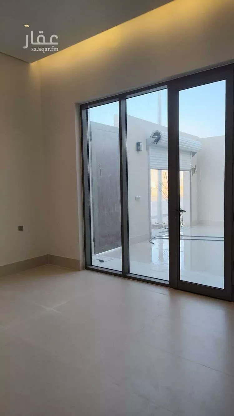 فيلا للبيع في شارع خريص, حي النظيم, مدينة الرياض, منطقة الرياض صورة 3