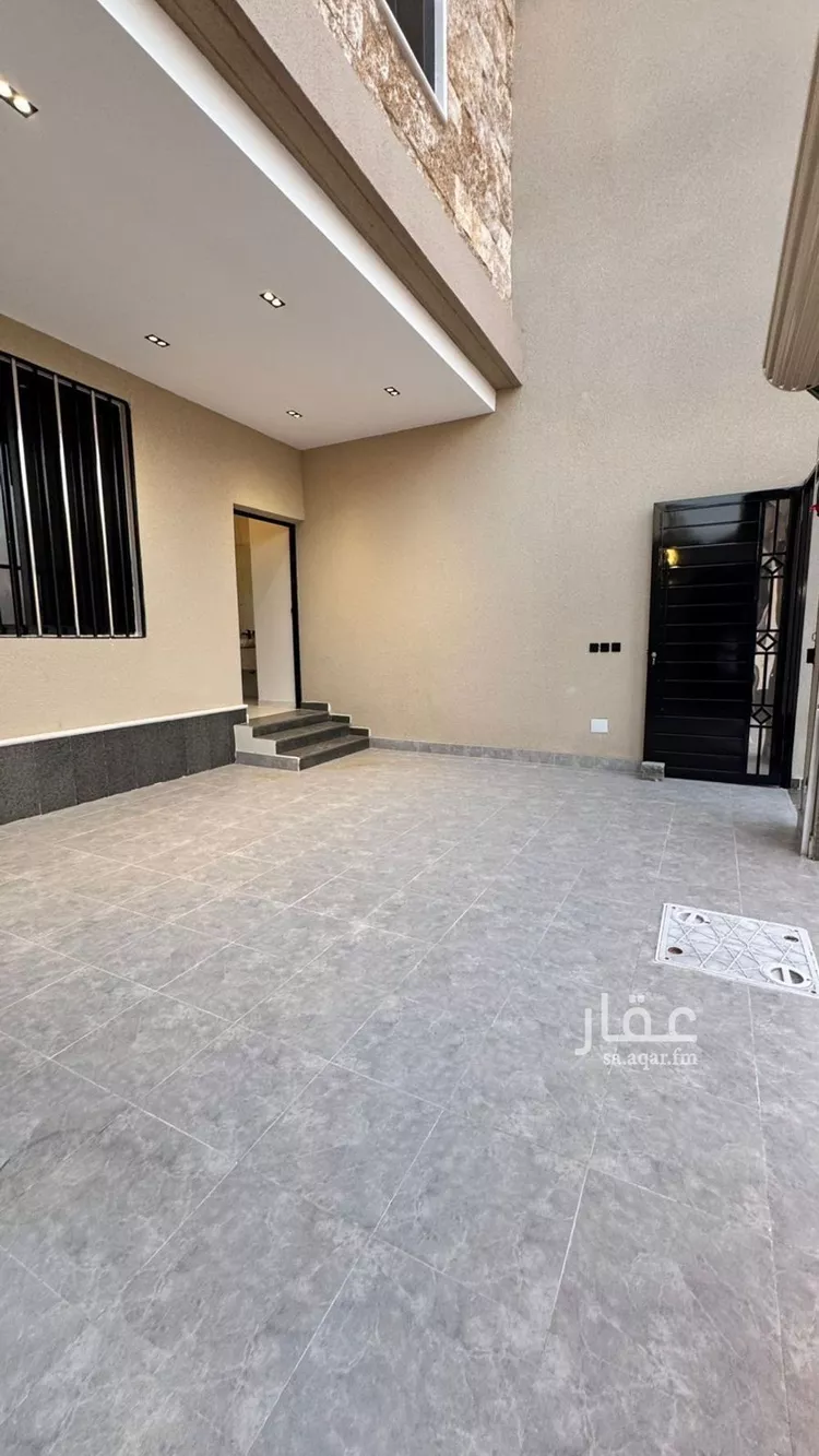 دور للبيع في شارع محمد بن ابي اليمن الطبري, حي شعبة الشيخ, مدينة خميس مشيط, منطقة عسير صورة 3