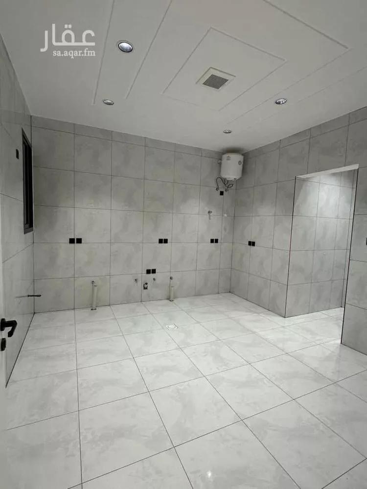 Floor for Sale in Khamis Mushait Al Wahah ุตูุฑุฉ 5