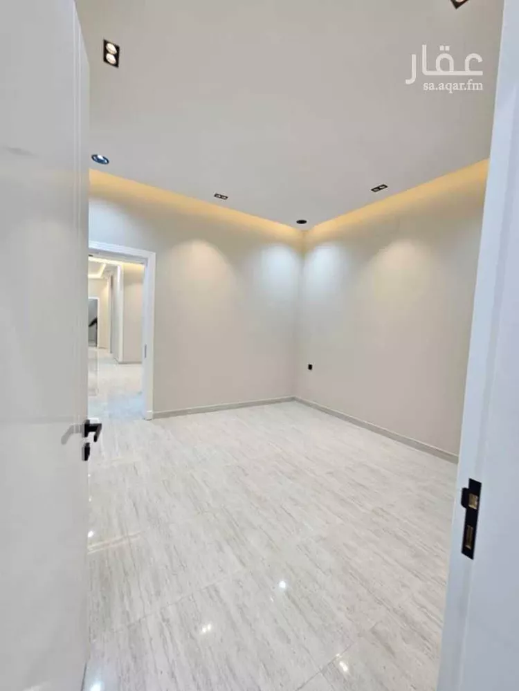 شقة للبيع في شارع ابي حنيفة الدينوري, حي اليرموك, مدينة خميس مشيط, منطقة عسير صورة 5