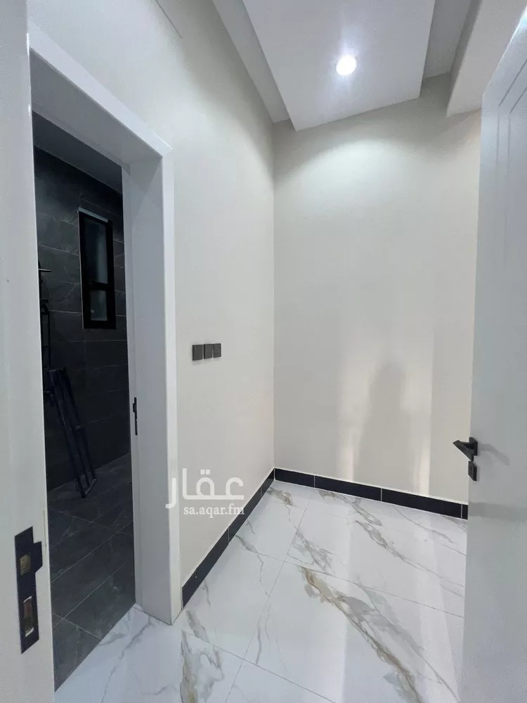 شقة للبيع في شارع عبدالجبار ابن خورشد, حي التضامن, مدينة خميس مشيط, منطقة عسير صورة 2