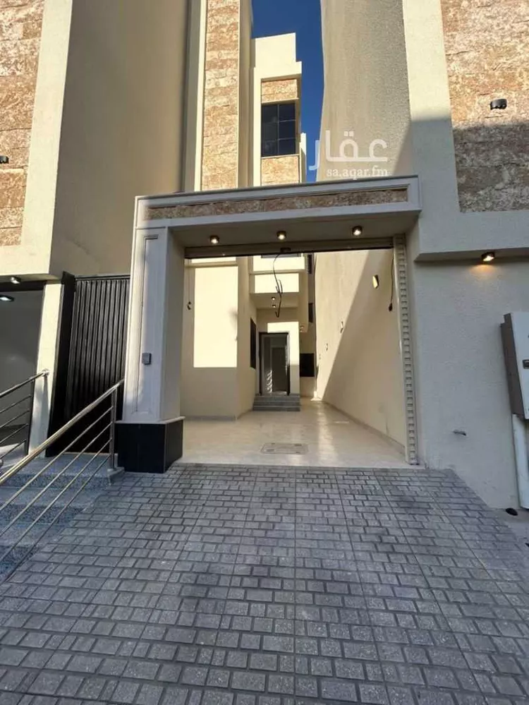 دور للبيع في شارع محمد بن ابي اليمن الطبري, حي شعبة الشيخ, مدينة خميس مشيط, منطقة عسير صورة 2