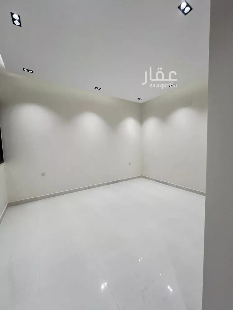 شقة للبيع في شارع سلمان بن ثمامة, حي المعارض, مدينة خميس مشيط, منطقة عسير صورة 3