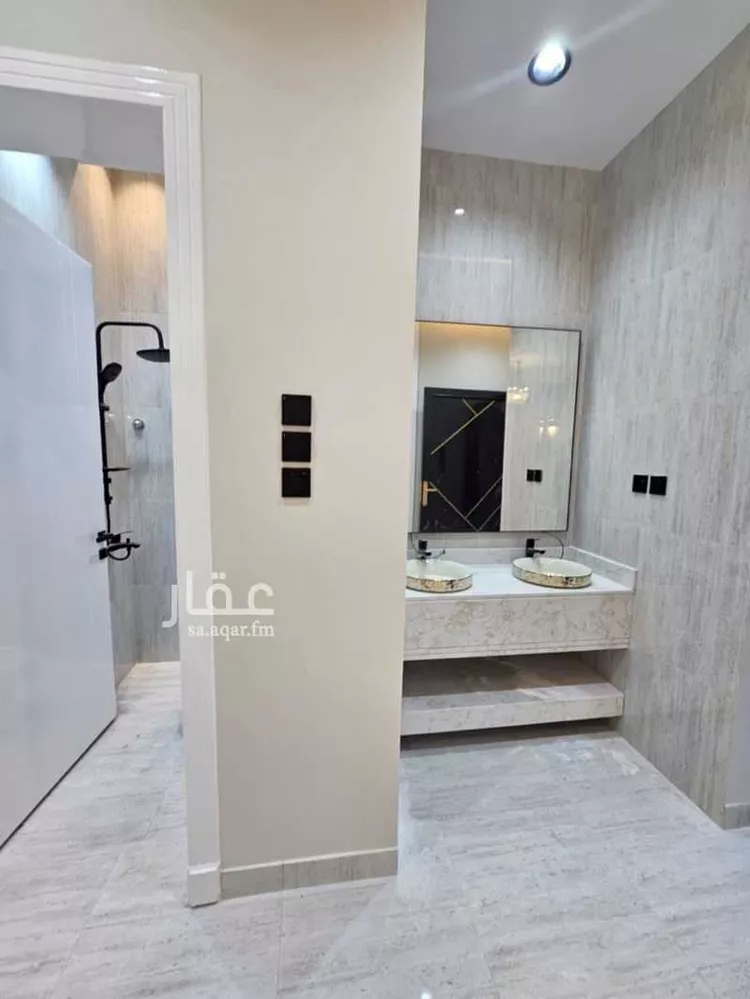 شقة للبيع في شارع ابي حنيفة الدينوري, حي اليرموك, مدينة خميس مشيط, منطقة عسير صورة 2
