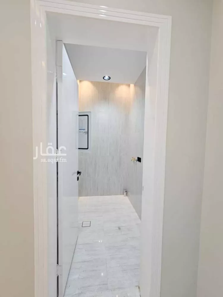 شقة للبيع في شارع ابي حنيفة الدينوري, حي اليرموك, مدينة خميس مشيط, منطقة عسير صورة 4