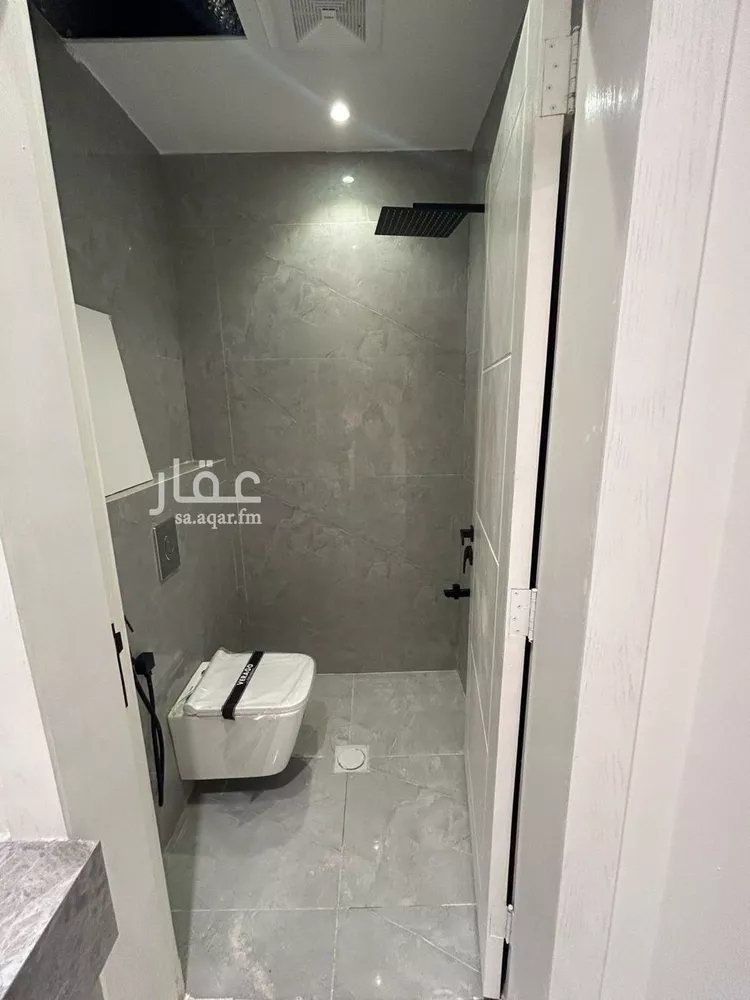 فيلا للبيع في شارع إبرهيم بن أحمد البرهان, حي المهدية, مدينة الرياض, منطقة الرياض صورة 3