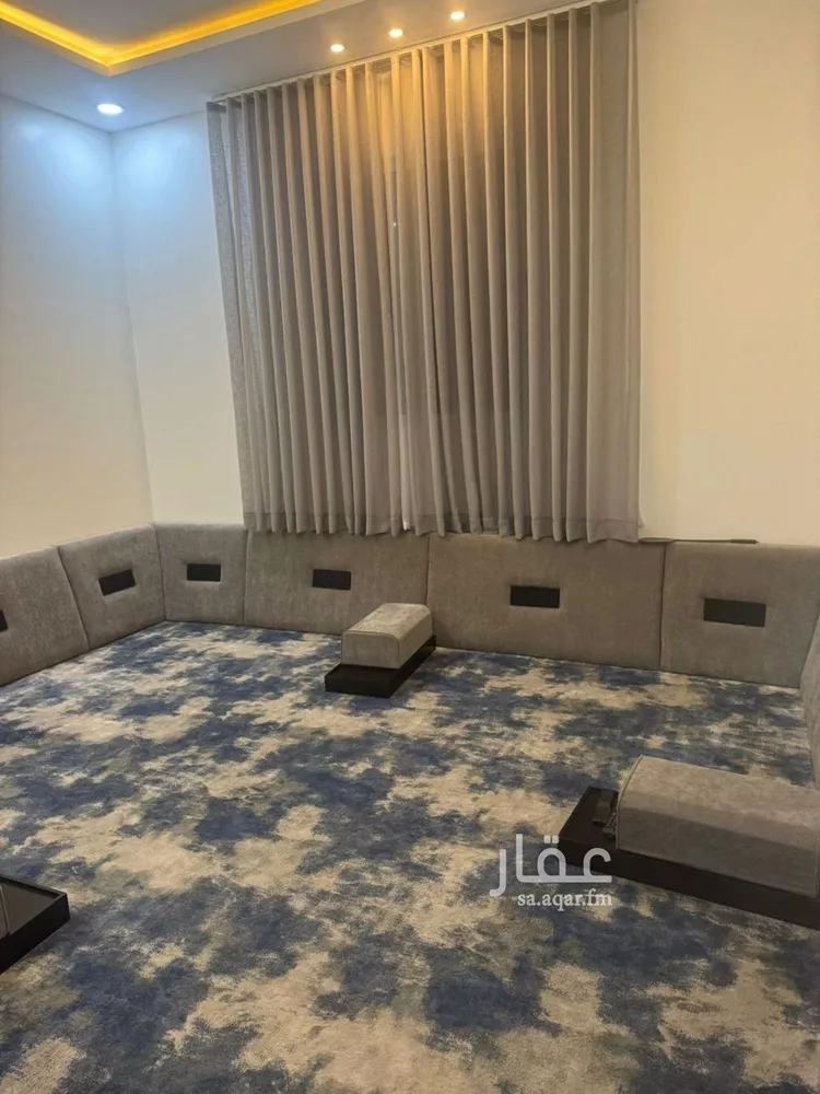 فيلا للبيع في شارع جان السليماني, حي عكاظ, مدينة الرياض, منطقة الرياض صورة 4