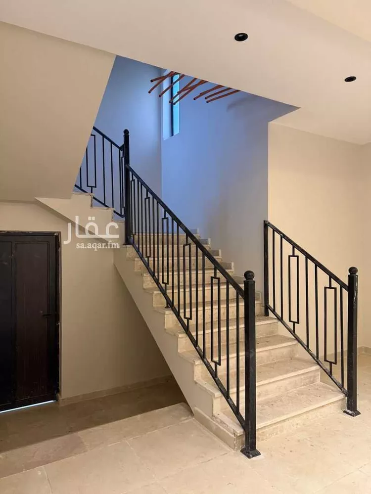 Floor for Sale in Medina As Sakb صورة 2