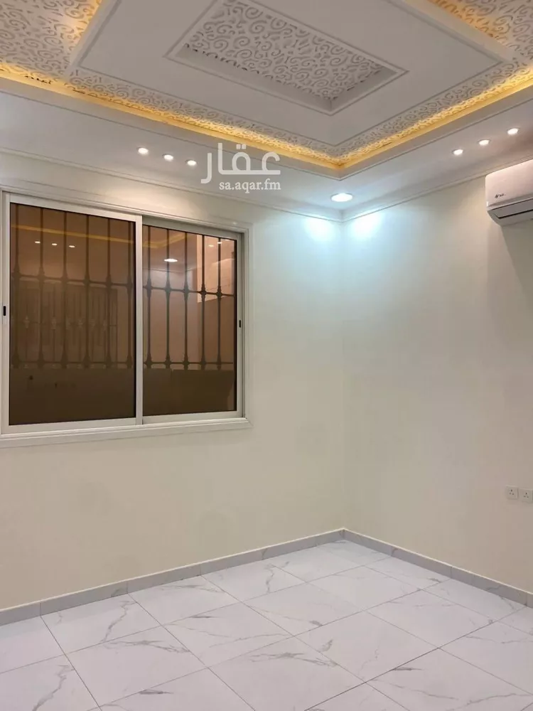 Floor for Rent in Riyadh Al Mahdiyah