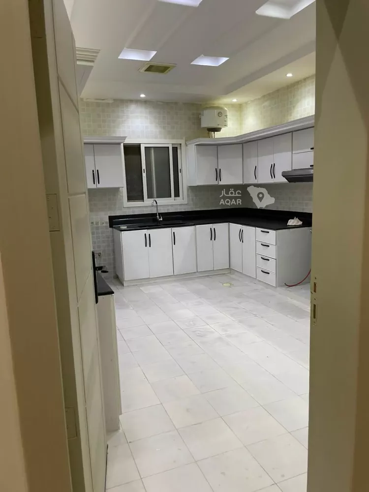 Floor for Rent in Riyadh Al Arid