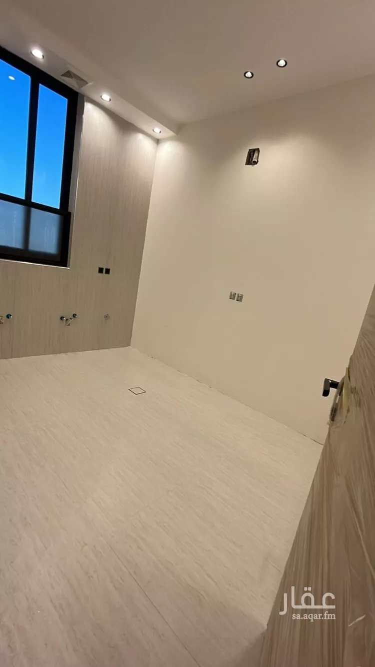 Floor for Rent in Riyadh Al Mahdiyah صورة 3