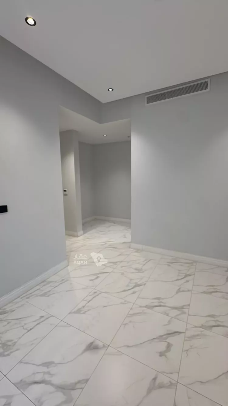 Apartment for Rent in Riyadh Al Malqa 4