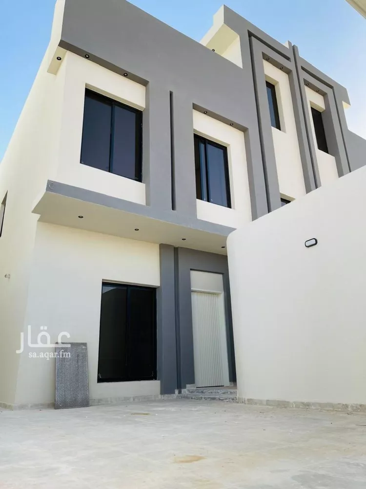دور للبيع في شارع ابن المنذر, حي عكاظ, مدينة الرياض, منطقة الرياض صورة 2