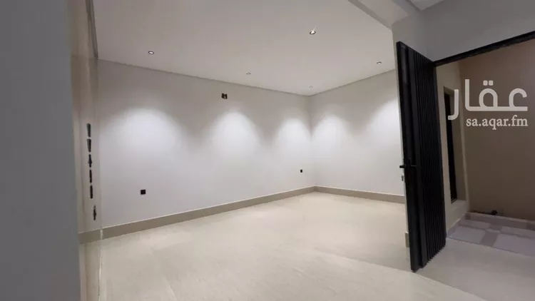 دور للبيع في شارع إبراهيم بري, حي طويق, مدينة الرياض, منطقة الرياض صورة 2