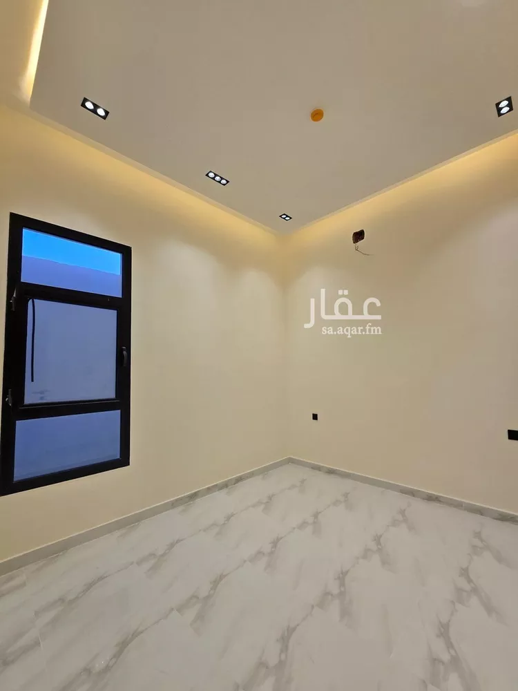 Apartment for Sale in Riyadh Shubra 9