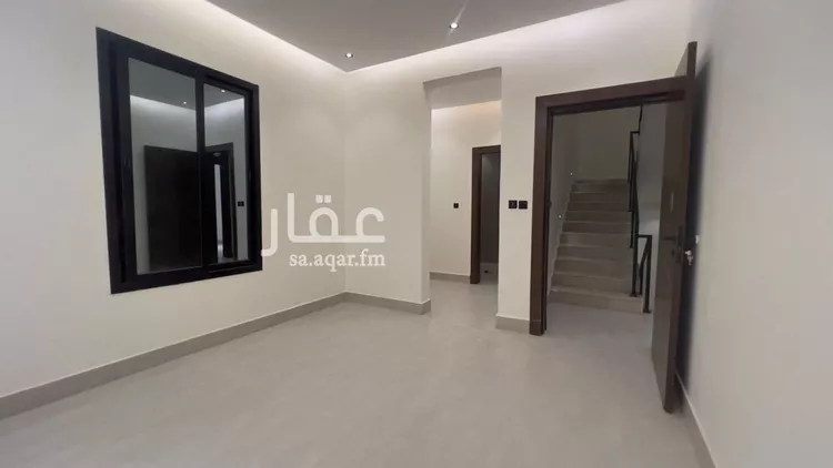فيلا للبيع في شارع أنور الجندي, حي عكاظ, مدينة الرياض, منطقة الرياض صورة 5