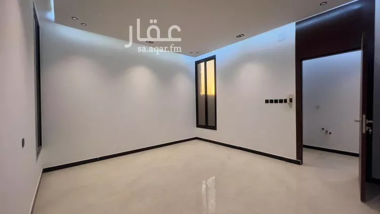 دور للبيع في شارع القادة, حي الحزم, مدينة الرياض, منطقة الرياض صورة 2