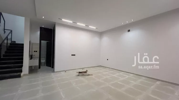 فيلا للبيع في شارع درنة, حي عكاظ, مدينة الرياض, منطقة الرياض صورة 5