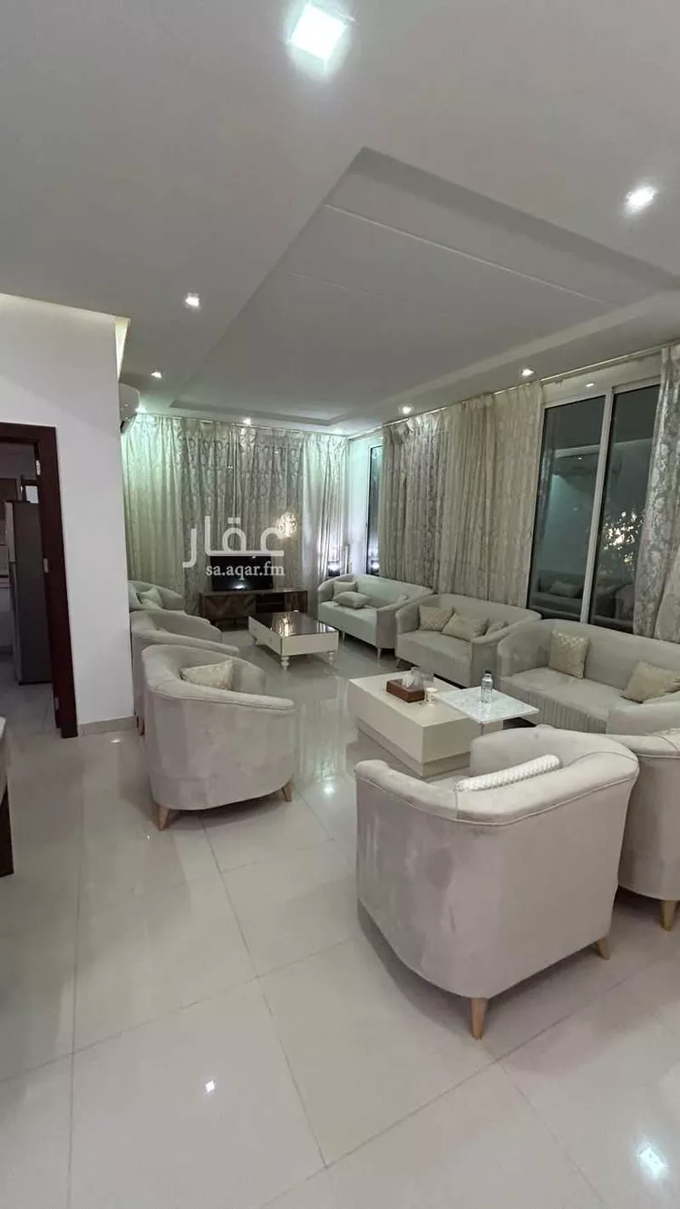 فيلا للإيجار في شارع محمد الأفريقي, حي العارض, مدينة الرياض, منطقة الرياض صورة 2