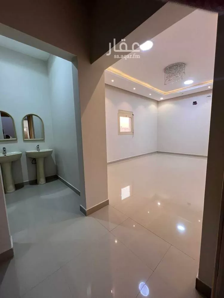 شقة للإيجار في شارع ال عبدالواحد, حي ظهرة العودة شرق, مدينة الدرعية, منطقة الرياض