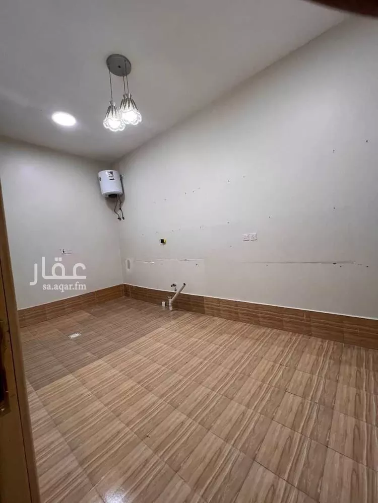 شقة للإيجار في شارع ال عبدالواحد, حي ظهرة العودة شرق, مدينة الدرعية, منطقة الرياض 6