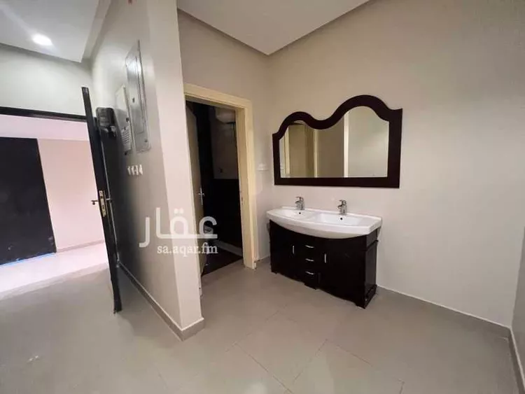 شقة للإيجار في شارع عمار بن ياسر, حي ظهرة العودة شرق, مدينة الدرعية, منطقة الرياض صورة 3